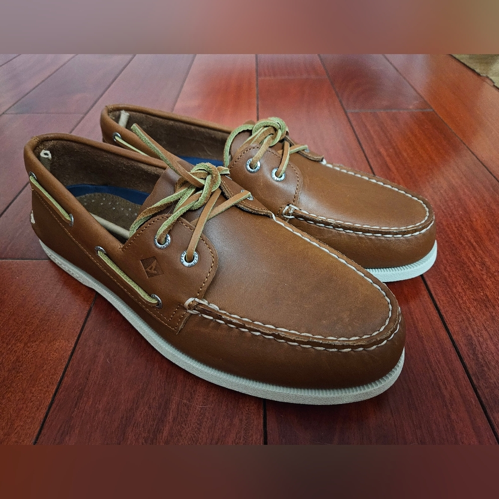 Sperry Men's Authentic Original Boat Shoes, Light Brown, size 11.5